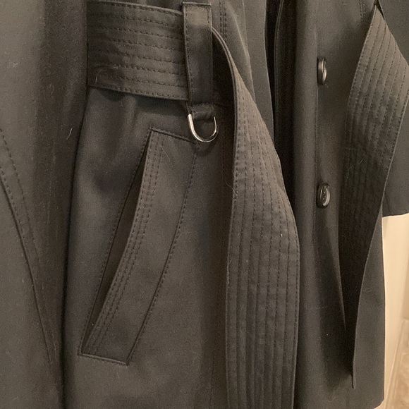 Express Women Trench Coat (Black) - Picture 9 of 9